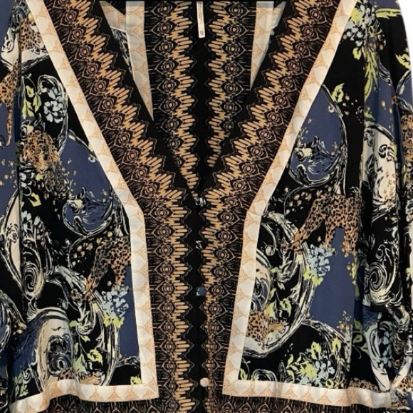 Free People Catch Me If You Can Tie Sleeve Blouse, Boho Cheetah Print, XS - Picture 14 of 16